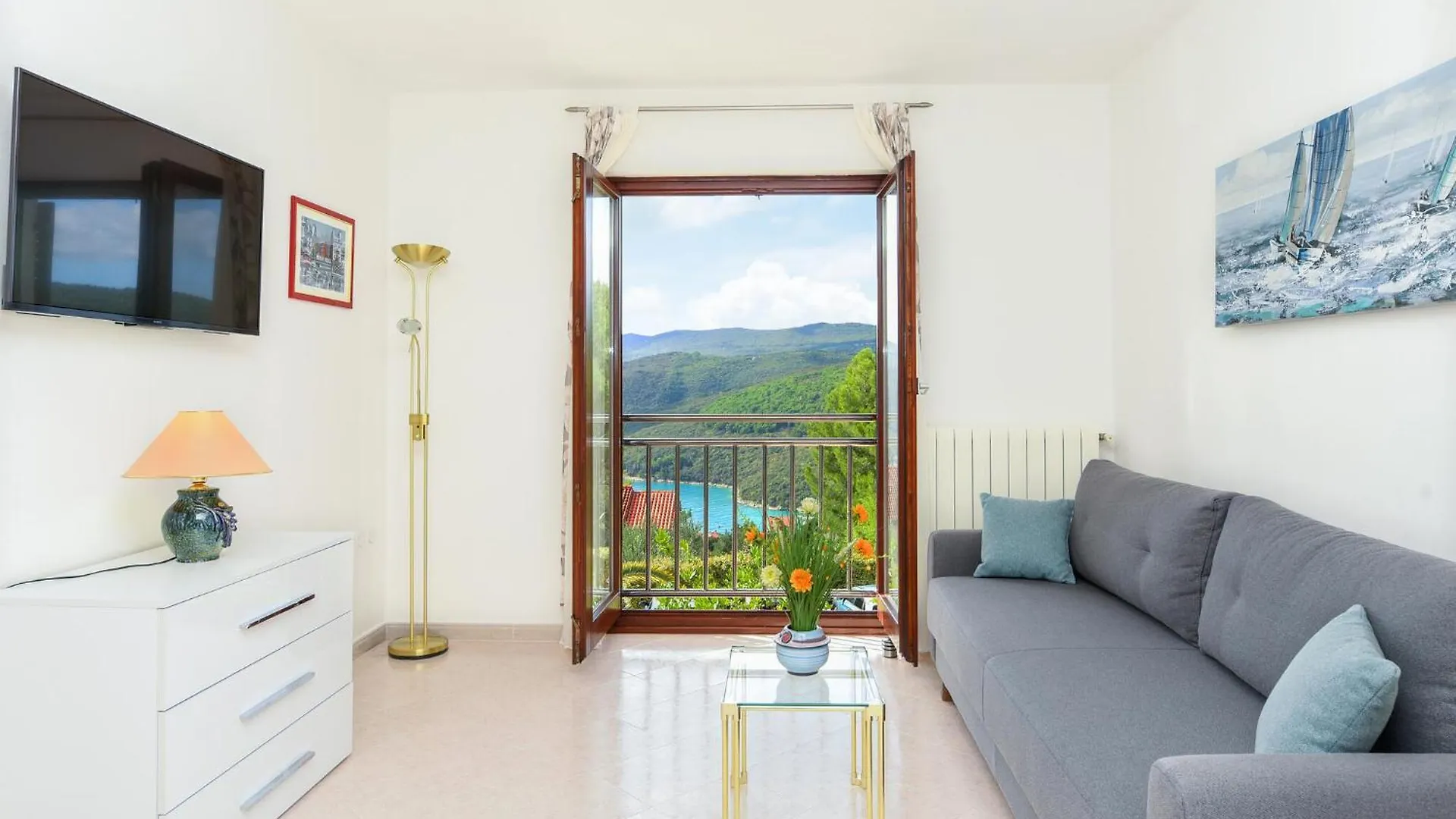 Awesome Apartment In Rabac With Kitchen